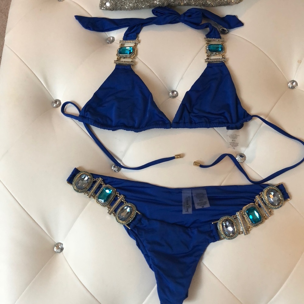 Beach Bunny bikini blue